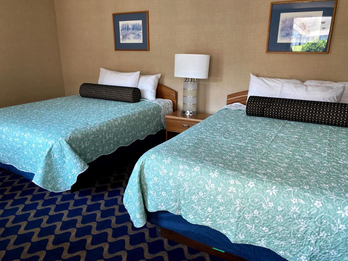 Economy Lodge 682 Main St Sturbridge Eksteriør billede